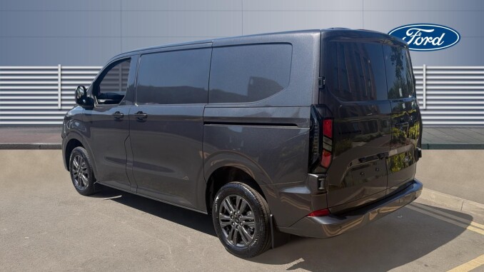 Ford Transit Custom 280 L1 Diesel Fwd 2.0 EcoBlue 136ps H1 Van Limited - Image 2